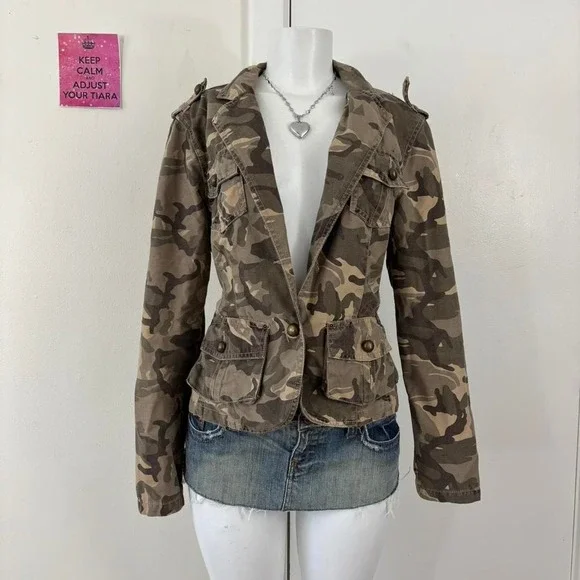 french cuff camo utility jacket - Picture 7 of 7